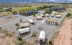 Broken Spur Inn & Steakhouse